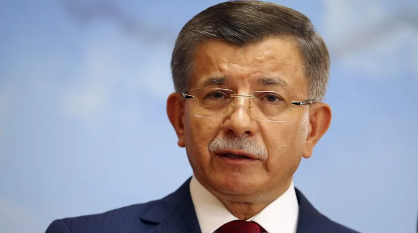 Cumhurbaşkanı Erdoğan'ın g&uuml;ndemi sarsan Şehir &Uuml;niversitesi ve 'dolandırıcılık' s&ouml;zlerine Davutoğlu'ndan cevap geldi