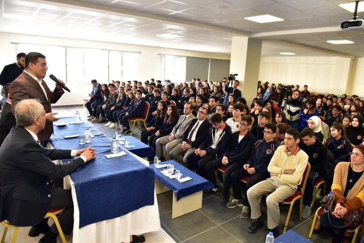 Başkan Tütüncü’nün gençlik buluşmaları G2