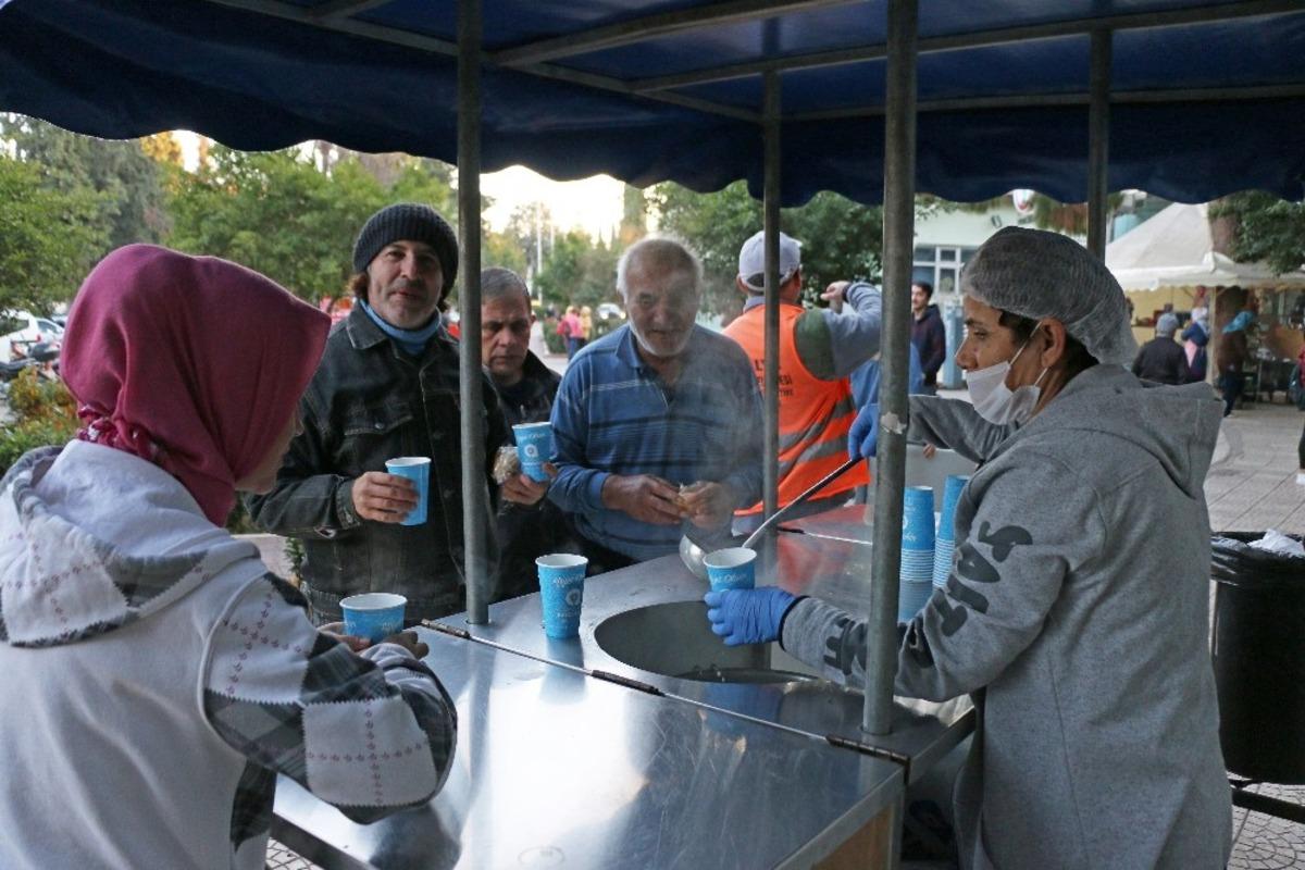 B&uuml;y&uuml;kşehir&rsquo;den her sabah i&ccedil; ısıtan ikram