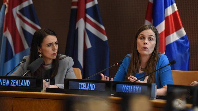 Mutluluk ekonomisi ittifakında yer alan ülkelerden Yeni Zelanda Başbakanı Jacinda Ardern ve İzlanda Başbakanı Katrin Jakobsdottir