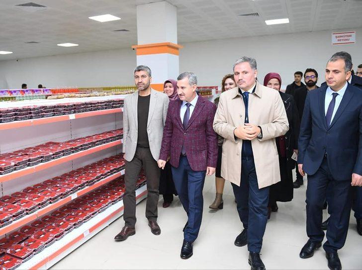 Yeşilyurt Belediyesi, yöresel ürünleri tanıtıyor G2