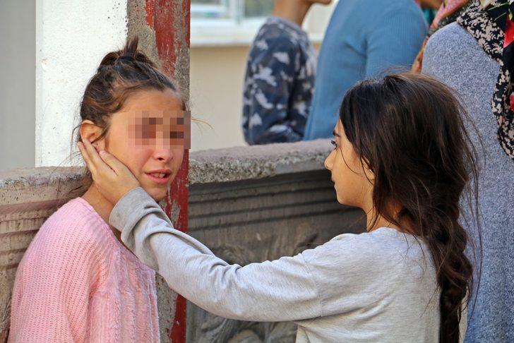 Evi yanan kadın sinir krizi geçirdi: Bile bile yakıyorlar G5