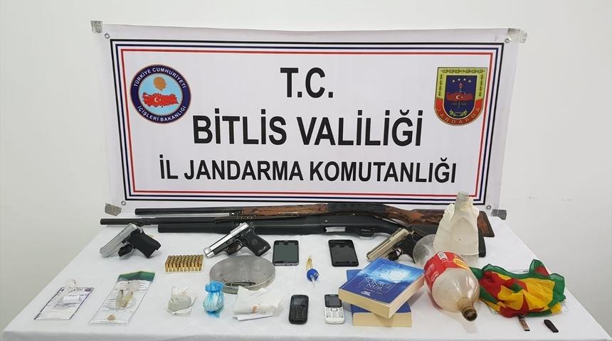 Bitlis merkezli uyuşturucu operasyonlarında 21 kişi tutuklandı