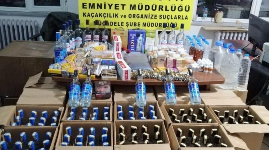 Gönen’de sahte içki ve kaçak sigara operasyonu