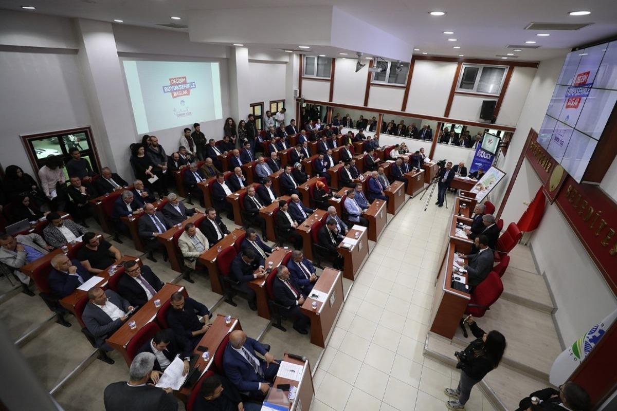 Yılın son meclisi 54 maddeyi g&ouml;r&uuml;şecek