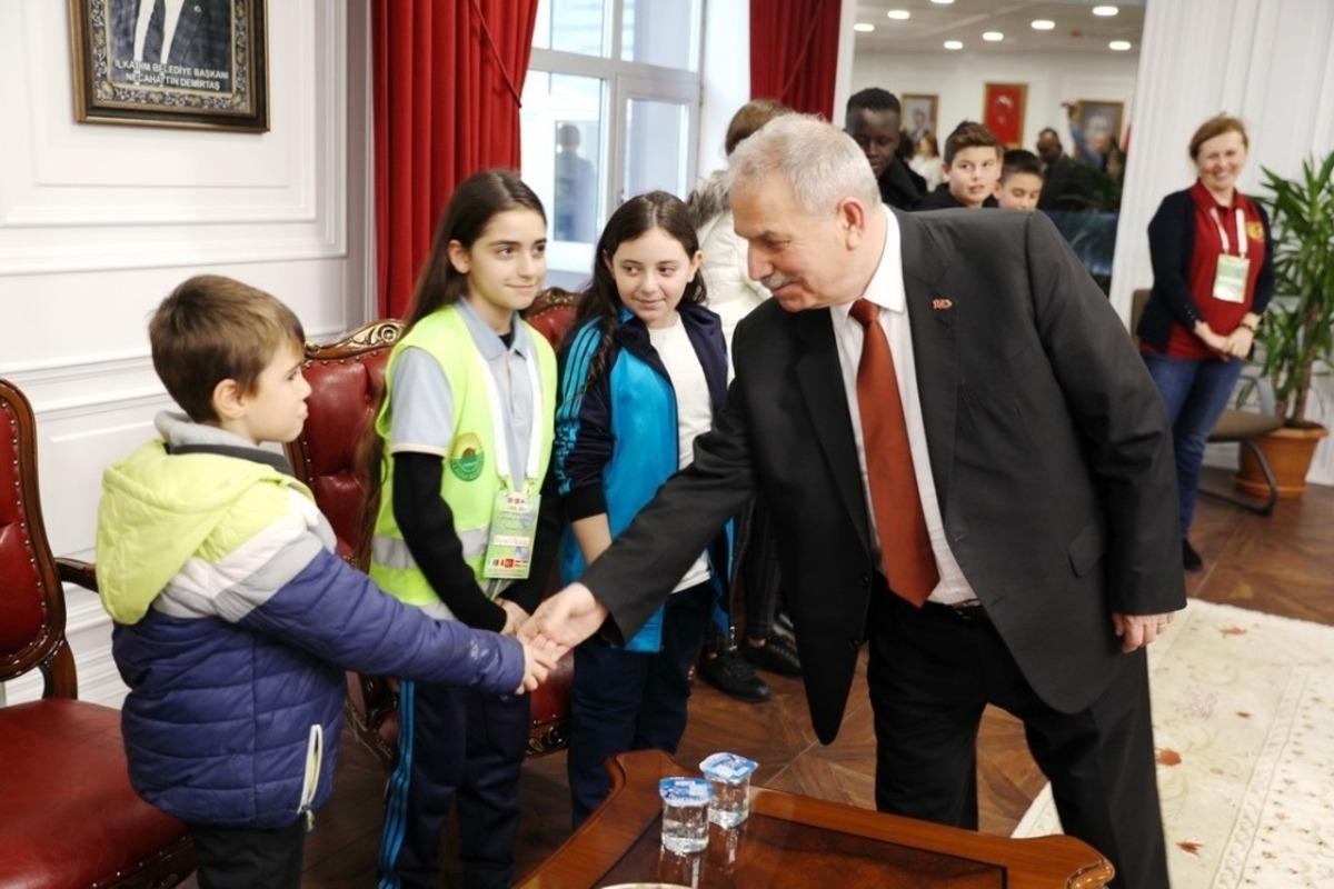 Başkan Demirtaş: &ldquo;Geri d&ouml;n&uuml;ş&uuml;me &ouml;zel &ouml;nem veriyoruz&rdquo;