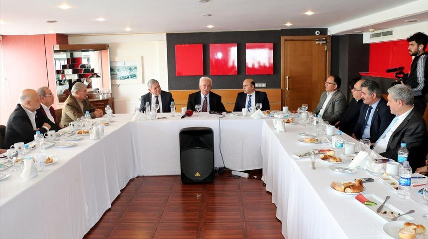 Vatan Partisi Genel Başkanı Perinçek: "Atomu parçalayabilirler ama Türkiyeyi parçalayamazlar"