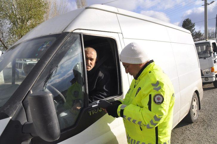 Şuhut’ta sürücülere alkol denetimi G4