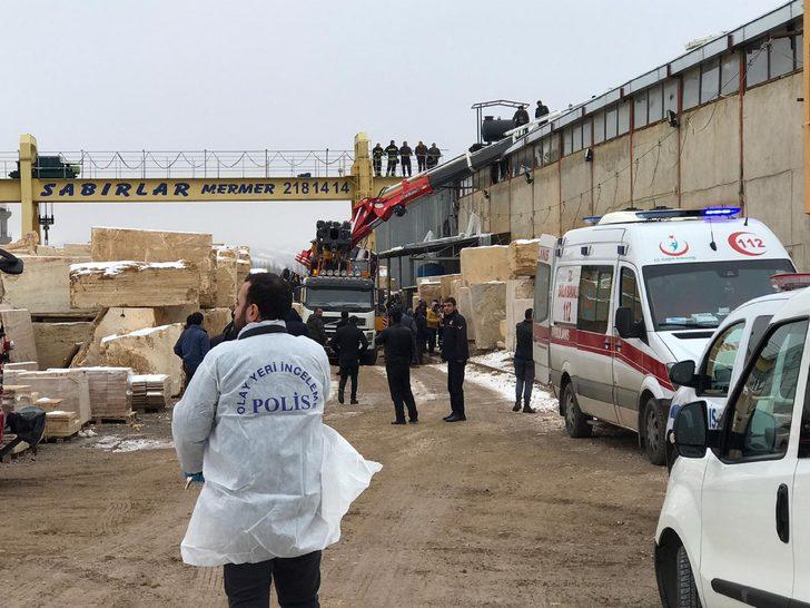 Sivas'ta feci ölüm! Arkadaşları gözlerine inanamadı G3