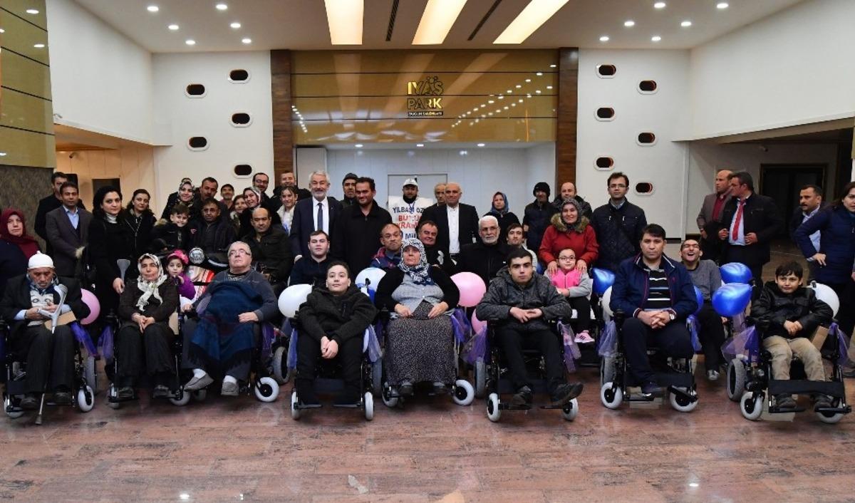 Başkan Başdeğirmen:  &ldquo;Hi&ccedil;bir engelli vatandaşımızın &ccedil;aresiz kalmasını istemiyoruz&rdquo;