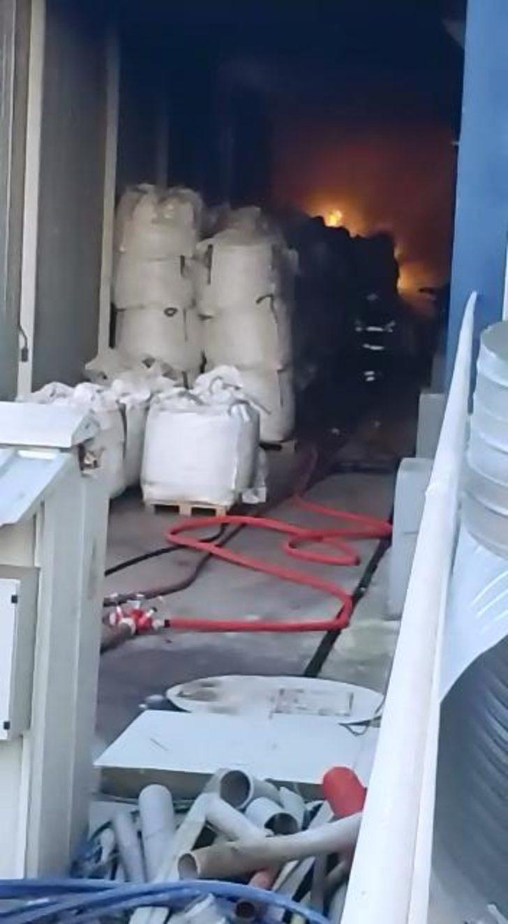 Fındık fabrikasında korkutan yangın! G3