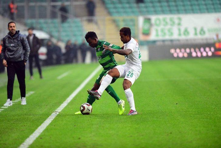 TFF 1. Lig: Bursaspor: 2 - Giresunspor: 3 G3