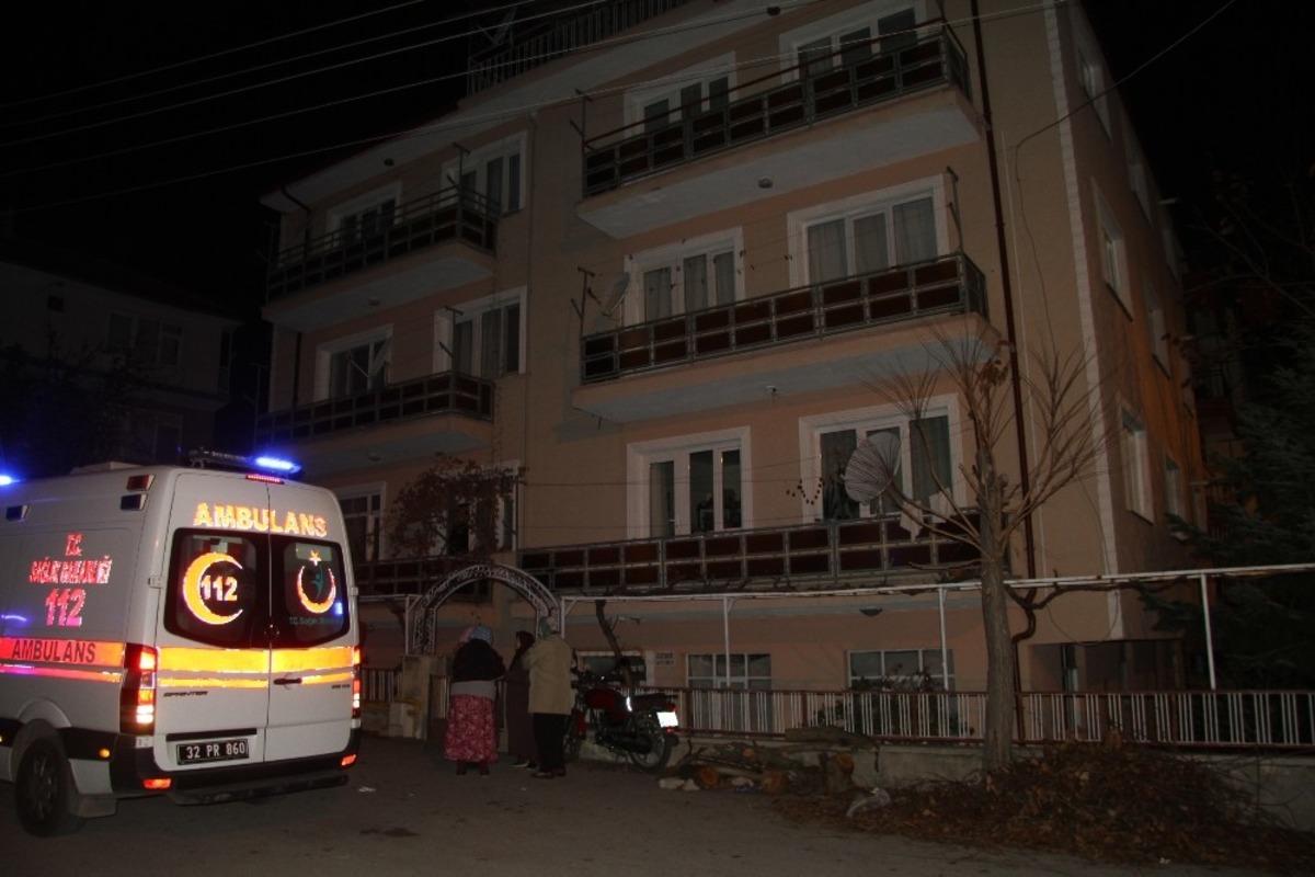 Isparta&rsquo;da gelin misafir oldukları kayınvalidesinin evinde camdan atladı