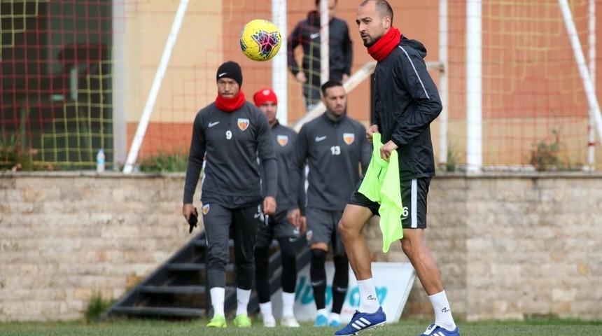 Kayserispor’da Umut ile Şamil kadro dışı
