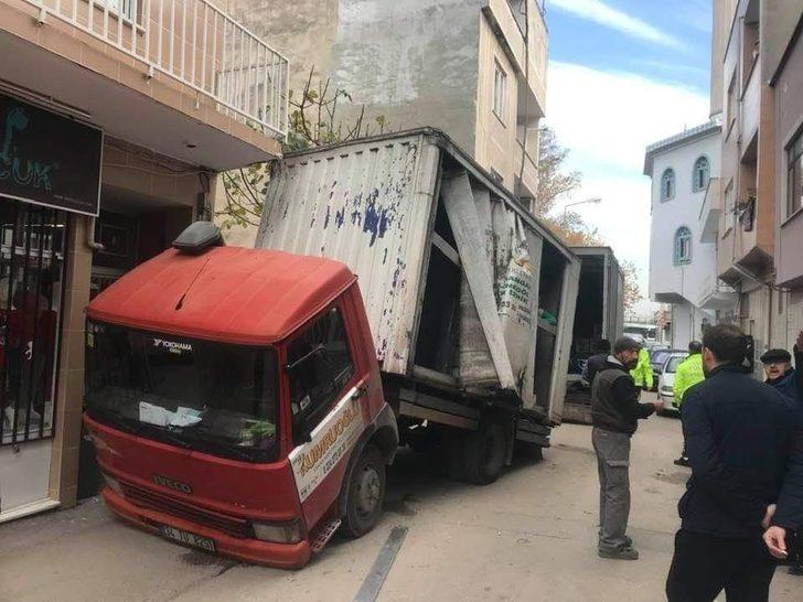 Bursa’da inanılmaz kaza G1