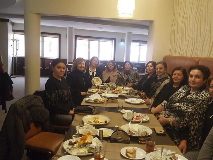 Emirdağlılar Vakfı Kadınlar Kurulu, ‘Vakfa Bağış’ için kahvaltıda buluştu G3