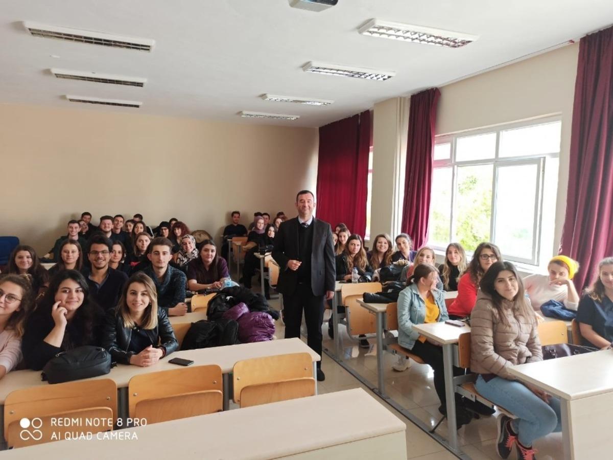 Trakya &Uuml;niversitesi Sağlık Hizmetleri Meslek Y&uuml;ksekokulu &ouml;ğrencilerine seminer dizisi