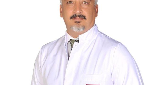 Çeliktaş: “Çok fazla telefon ve bilgisayar kullanmak kamburluğa neden oluyor”