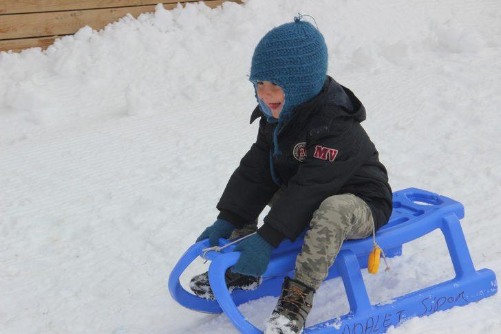Kayakseverler Palandöken’e akın etti G4