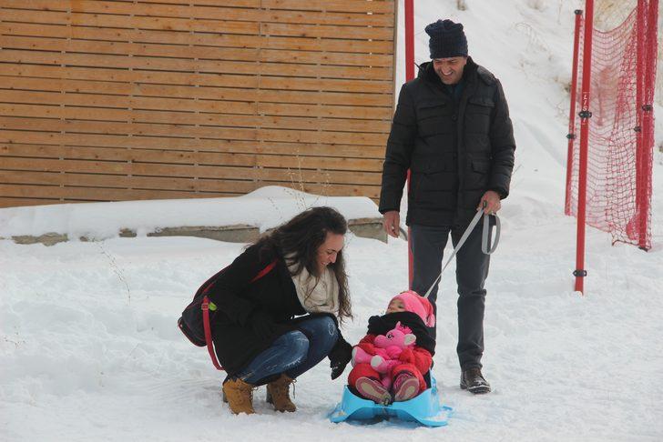 Kayakseverler Palandöken’e akın etti G5