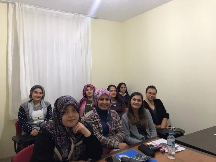 Şaphane’de ’Temel muhasebe’ kursu G3