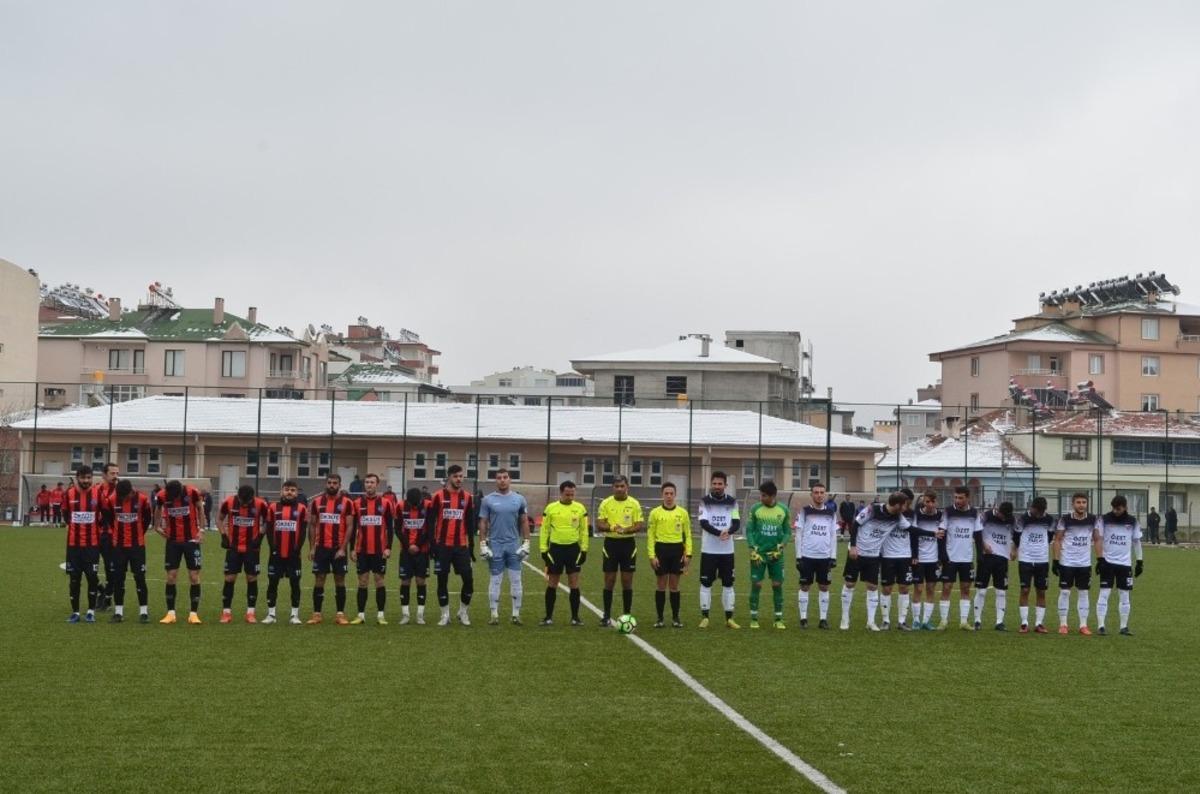 Develispor adım adım şampiyonluğa y&uuml;r&uuml;yor