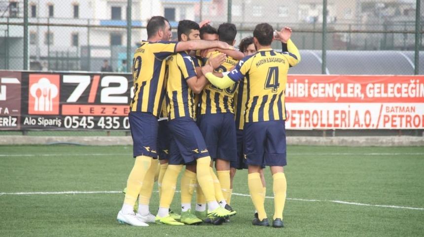 Başakspor, Batman Engelini de Kayıpsız Geçti