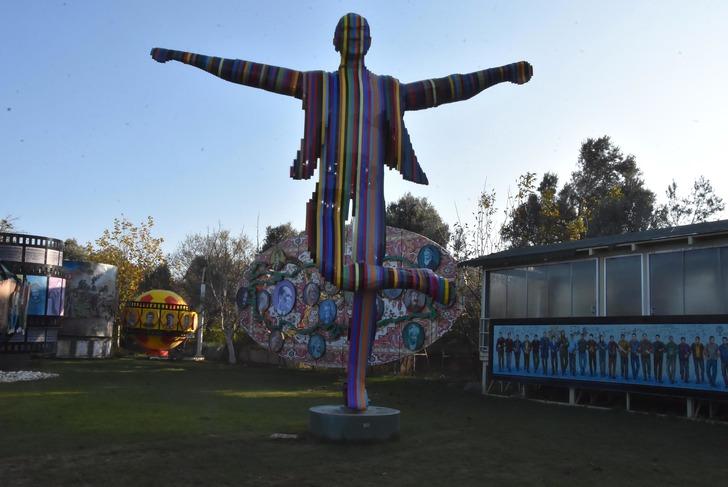 Tepki çeken Atatürk heykeli hakkında açıklama G1