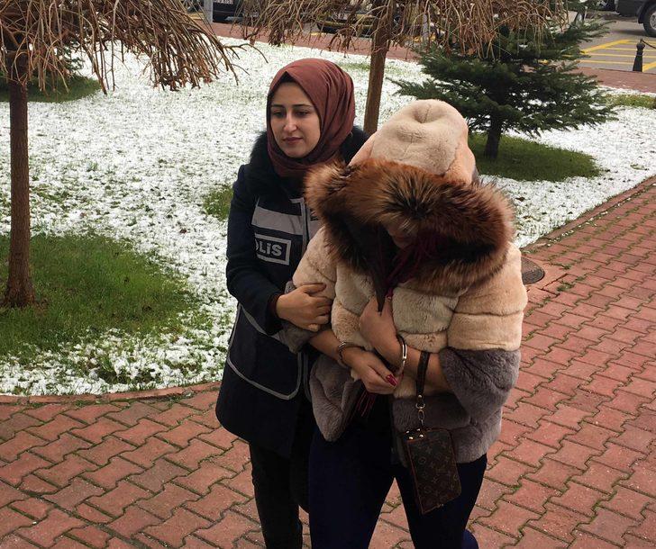 Fuhuş şebekesinin iğrenç tuzağı! Kadınları kendilerine borçlandırıp, çalıştırmış G2