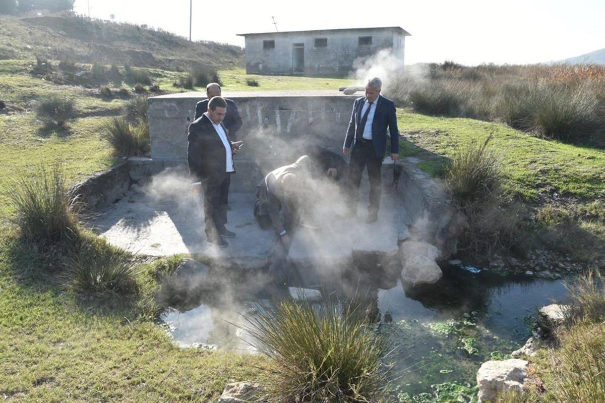 Başkan G&uuml;ney yatırımcılarla g&ouml;r&uuml;şt&uuml;