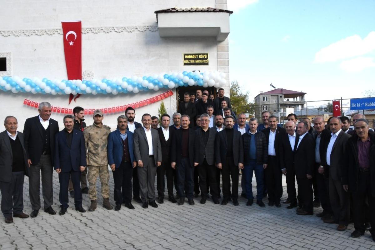 K&ouml;y&uuml;ne olan vefa borcunu k&uuml;lt&uuml;r merkezi yaparak &ouml;dedi