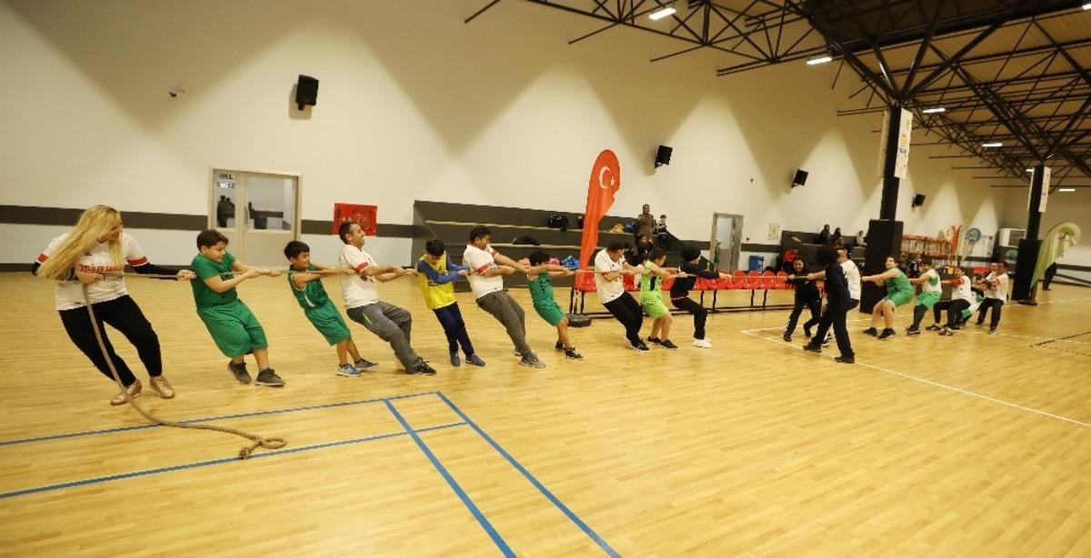 Maaile spor yaptılar