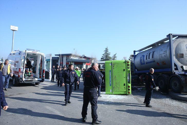 İzmit'te halk otobüsü ile tanker çarpıştı! Çok sayıda yaralı var G1