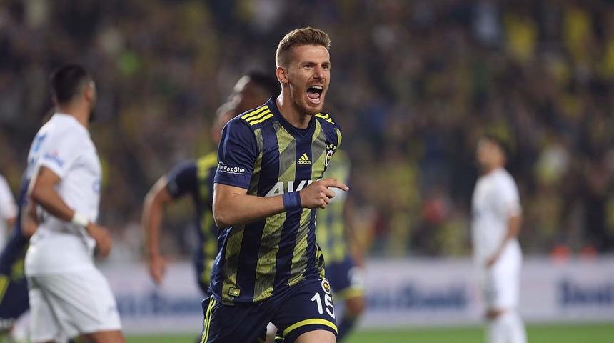Fenerbah&ccedil;eli Serdar Aziz: Bu sezon bizim; vazge&ccedil;mek, yorulmak, pes etmek yok