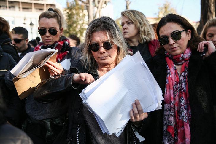 Doğa Koleji öğretmenlerinin eylemine velilerden destek (Doğa koleji satılıyor mu?) G5