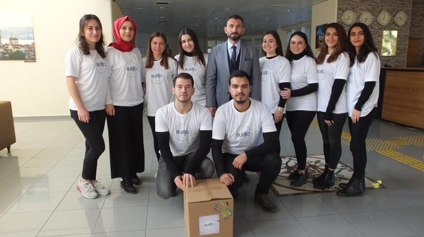 Burhaniye&rsquo;de &Uuml;niversiteli gen&ccedil;lerden yardım eli