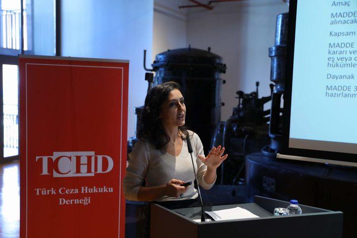 Şiddete uğrayan kadınların sadece yüzde 11'i hakkını arıyor G2