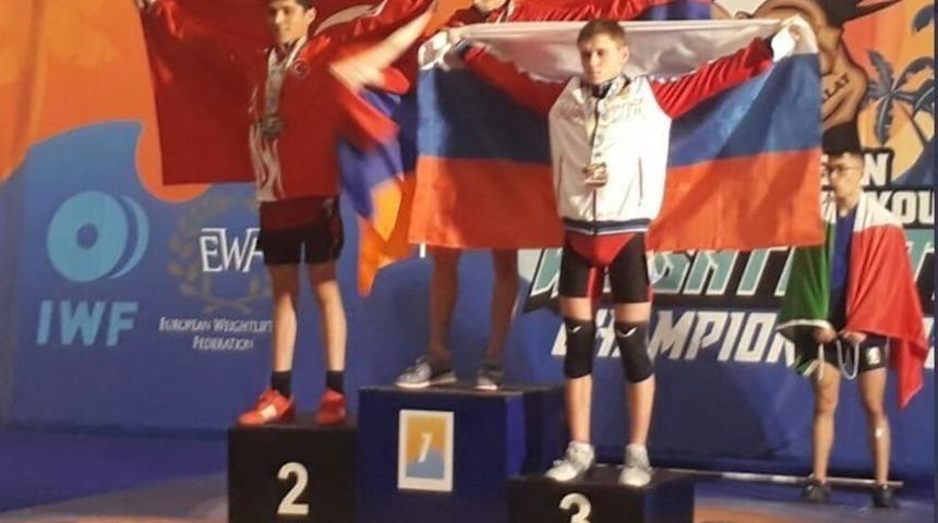 Vanlı halterci Avrupa ikincisi oldu