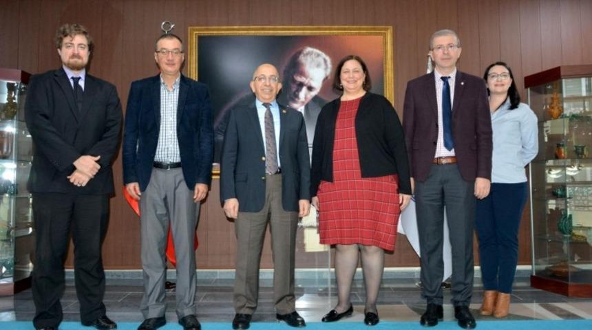 ABD İstanbul Başkansolosu&rsquo;ndan Rekt&ouml;r Prof. Dr. Sedat Murat&rsquo;a ziyaret