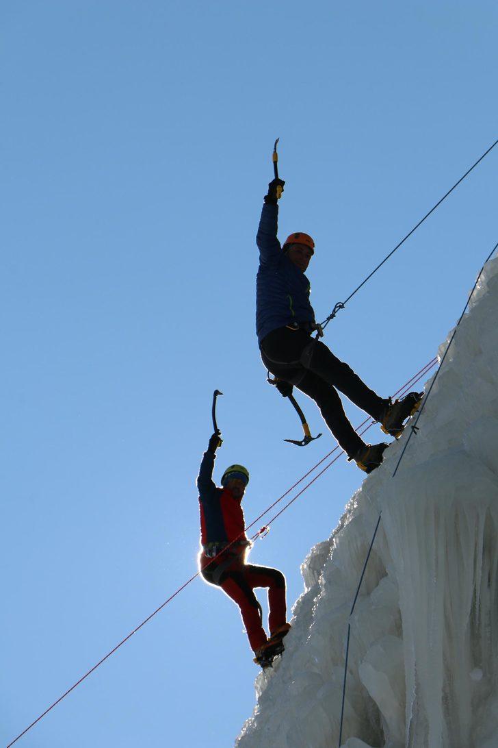Erzurum'un yapay buz parkı ünlü dağcıya ev sahipliği yaptı G2
