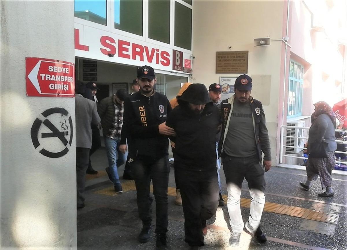 Polis otosunu ka&ccedil;ıran ş&uuml;pheli ve diğer 3 şebeke &uuml;yesi tutuklandı