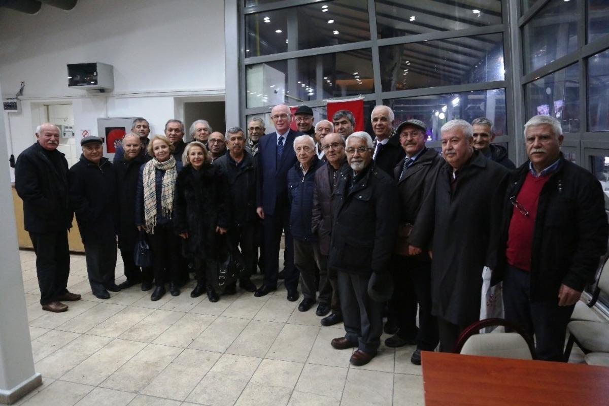 Kazım Kurt: &ldquo;Eğitim emek&ccedil;ilerinin yanında olmaya devam edeceğiz&rdquo;