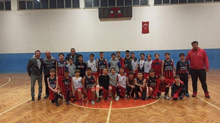 Turgutlu Belediyesinden geleceğin basketbolcuları i&ccedil;in turnuva