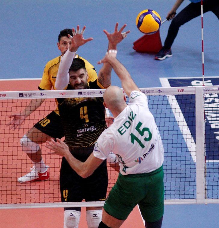 Voleybol: AXA Sigorta Efeler Ligi G3