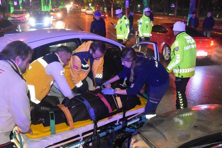 Malatya'da zincirleme kaza: 2'si bebek, 5 yaralı G3