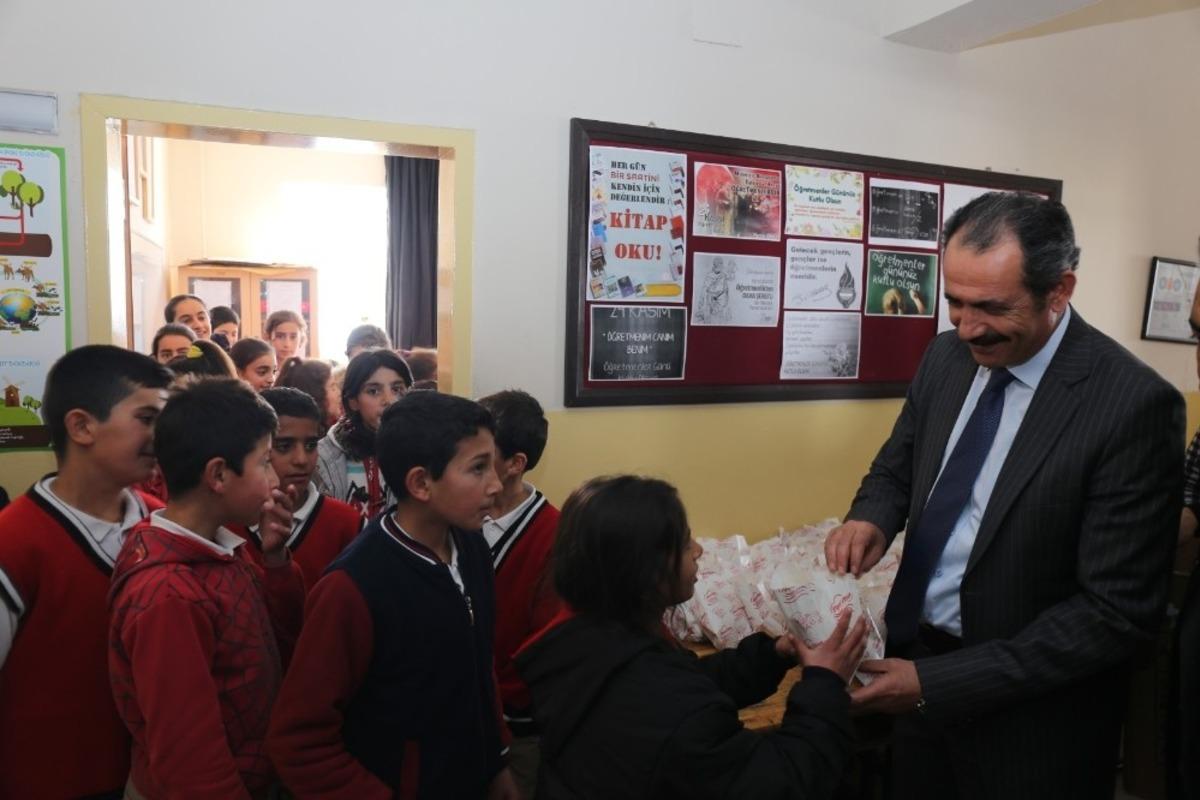 G&uuml;rpınar Belediyesi &ouml;ğrencileri 3D sinemayla buluşturdu