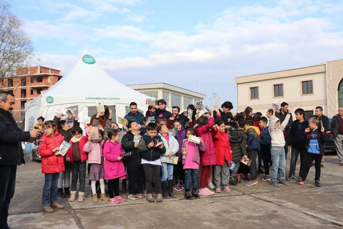 Şehit Ayb&uuml;ke &ouml;ğretmen anısına k&uuml;t&uuml;phane