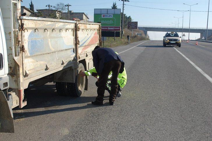Tekirdağ’da polisten kış lastiği denetimi G2