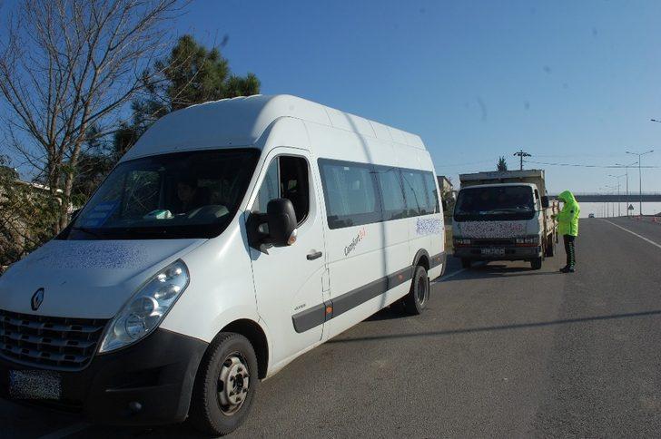 Tekirdağ’da polisten kış lastiği denetimi G4