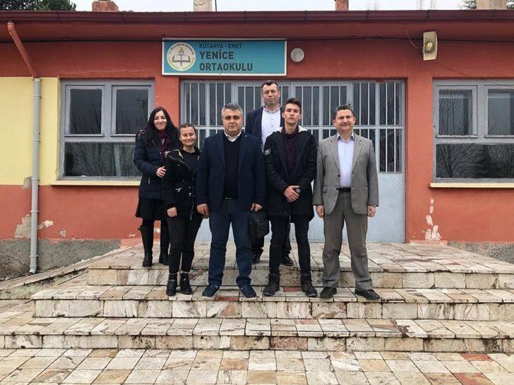 Köy okuluna kitap bağışı G2